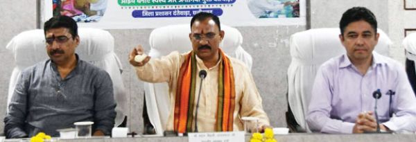 बेहतर स्वास्थ्य सेवाएं दें - श्याम बिहारी