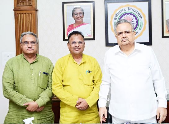 विस अध्यक्ष से भाजपा नेता ने  की मुलाकात