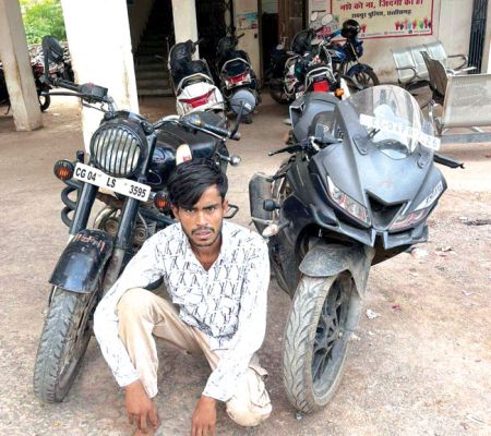 महंगी बाइक चुराने वाला मौदहापारा का युवक गिरफ्तार