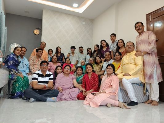 तीन पीढ़ी के साथ रक्षाबंधन मनाते आ रहे है - मोहता 