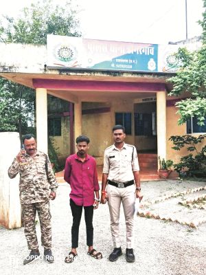 फर्जी सिम एक्टिवेट करने  वाला युवक गिरफ्तार