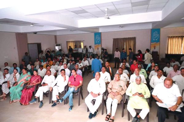 राहुल के पीसी की रिकॉर्डिंग देख पीसीसी नेताओं ने कहा- प्रस्तुत साक्ष्य गंभीर और चिंताजनक