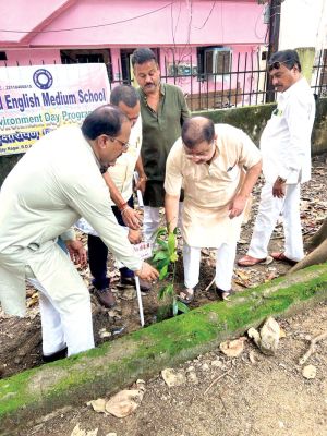 पेड़ बचाने का संदेश दिया विधायक सुनील सोनी ने