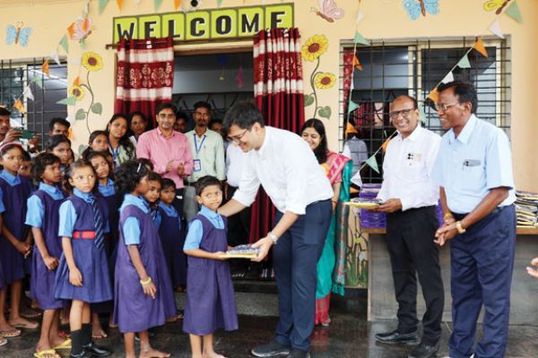 लंच विथ कलेक्टर में बच्चों ने कही मन की बात