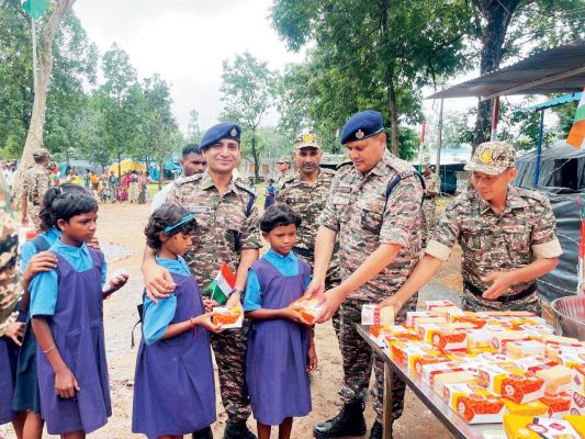 79वां स्वतंत्रता दिवस: बीजापुर के अंदरूनी इलाकों में गूंजा ‘भारत माता की जय’