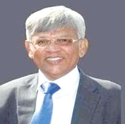 पद्मश्री डॉ. बुधेन्द्र कुमार जैन एम्स रायपुर के अध्यक्ष