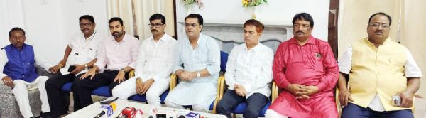 सरगुजा में जनहित की ठोस योजनाओं का सही क्रियान्वयन नहीं हो पाया है- मुकेश कुमार