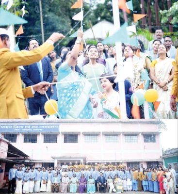  जिला न्यायालय परिसर में ध्वजारोहण