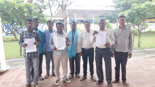 सब्सिडी में दर्जनभर लोगों को ट्रैक्टर दिलाने के नाम पर लाखों की धोखाधड़ी