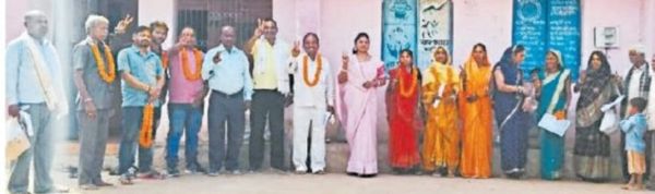 खम्हरिया और मल्दा में शराब, जुआ व पॉलीथिन बैन