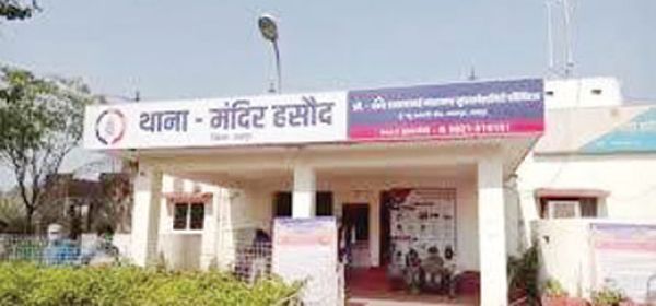 जन्माष्टमी उत्सव के दौरान बलवा दोपहर को शोभायात्रा, शाम  भिड़े गुट