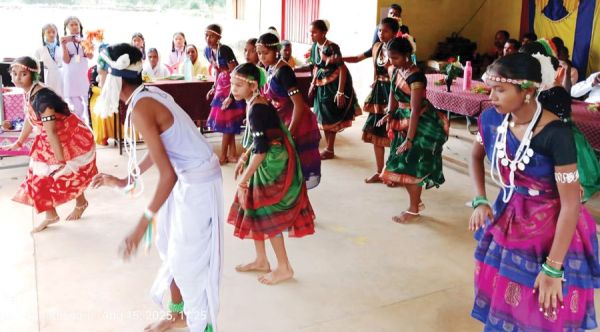 उच्च. मा. विद्यालय बीजापुर में हर्षोल्लास से मना स्वतंत्रता दिवस