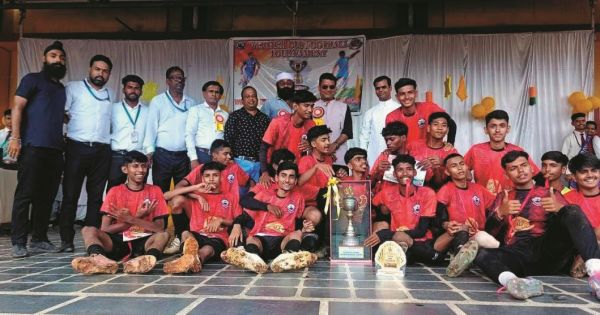 वाईडनर स्कूल ने जीता फुटबाल स्पर्धा