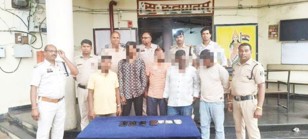 ढाई लाख के 50 नग सूअर की डकैती  के पांच आरोपी गिरफ्तार