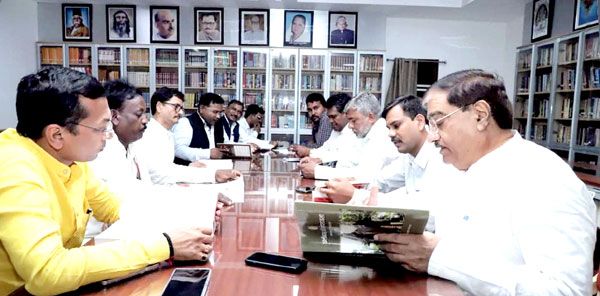 प्रेरक पुस्तकों के अध्ययन से नई ऊर्जा का संचार होता है- बजाज  