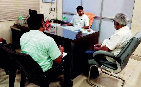 जोन 9 में निर्माण कार्यों को तय समय में पूर्ण करने, राजस्व वसूली के दिए निर्देश