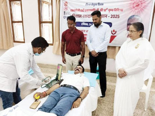 रक्तदान सेवा का सर्वोच्च संकल्प- संजय पाण्डे