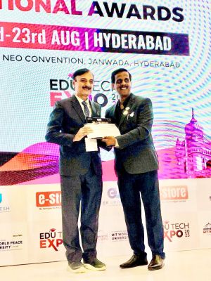 अम्बुजा विद्यापीठ प्राचार्य को डॉ. सर्वपल्ली राधाकृष्णन राष्ट्रीय पुरस्कार