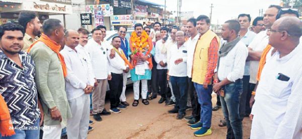 किसान मोर्चा के प्रदेश अध्यक्ष का भाजपाईयों ने किया स्वागत