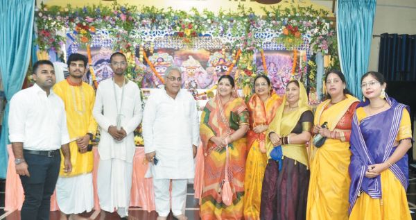 इस्कॉन में विविध कार्यक्रम