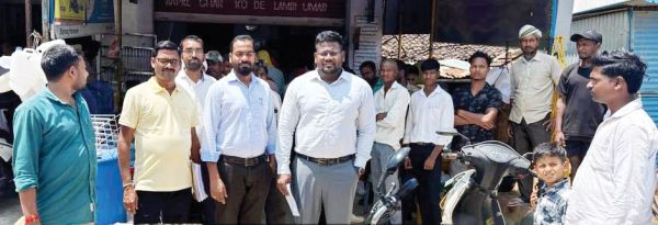 निर्धारित मूल्य से अधिक कीमत पर खाद बिक्री पर कार्रवाई