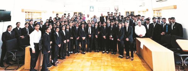 भारती विवि में मूट कोर्ट स्पर्धा का सफल आयोजन
