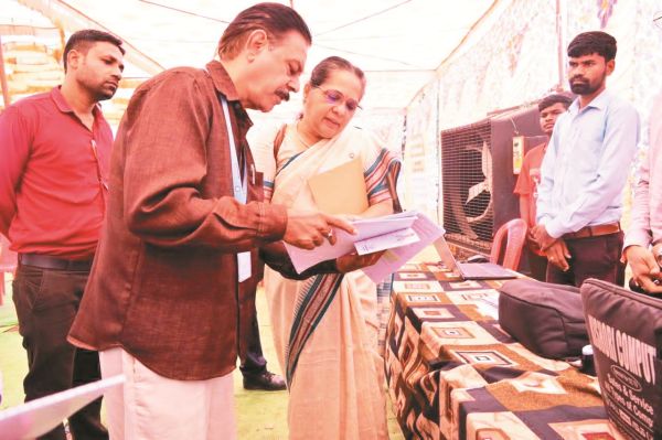 शिविर में किया 115 खातों का पुन: केवाईसी