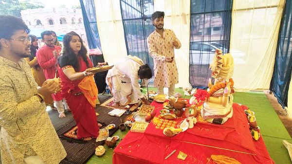 संगीत विवि में विराजे विघ्नहर्ता