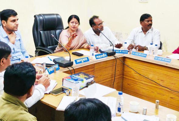 एमआईसी की बैठक, दुकानों में अतिरिक्त निर्माण पर वसूले जाएंगे अर्थदंड और प्रीमियम राशि