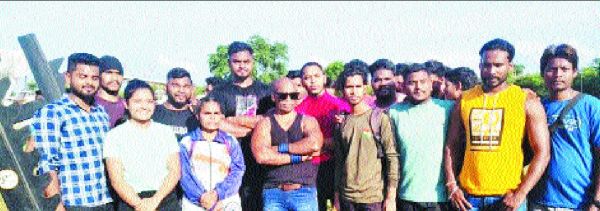 पावर लिफ्टिंग में खिलाडिय़ों ने दिखाया दमखम