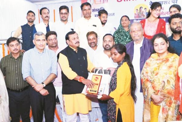 महिलाओं को सम्मान देने से बढ़ता है  समाज का गौरव-विजय बघेल