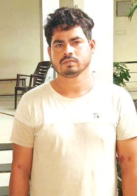 फर्जी आईबी अफसर वाहन चैकिंग में पकड़ाया