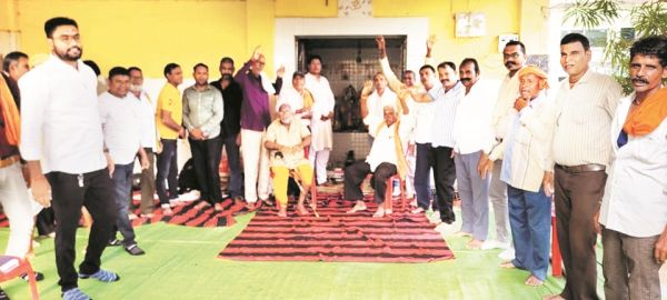 ठेठवार समाज ने मनाया राधा प्राकट्य महोत्सव
