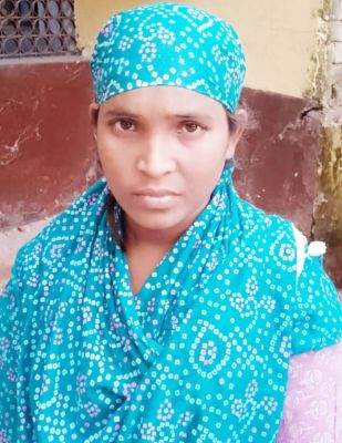 भयादोहन और हनी ट्रैप : फरार महिला आरोपी पुलिस के हत्थे चढ़ी