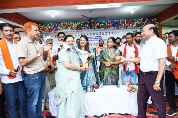  शिक्षक दिवस पर पंडरिया विस के शासकीय विद्यालय के प्राचार्यों व शिक्षकों का अभिनंदन