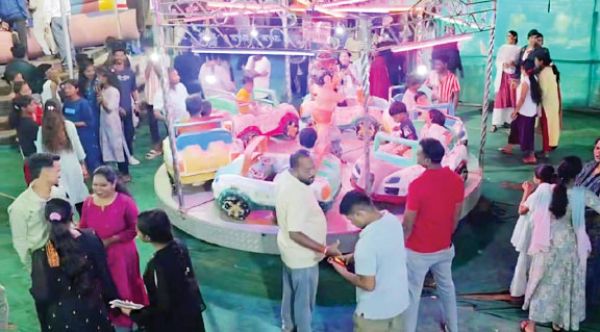 चौपाटी मैदान में मीना बाजार, रविवार तक रहेगा आकर्षण