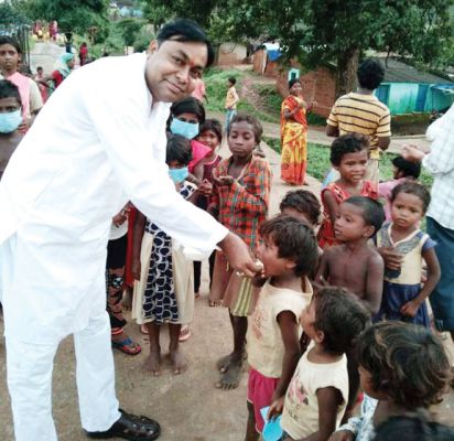 समाज सेवा के क्षेत्र में जन चेतना कल्याण मंच के प्रदेश अध्यक्ष विकास दुबे बने प्रेरणा स्रोत