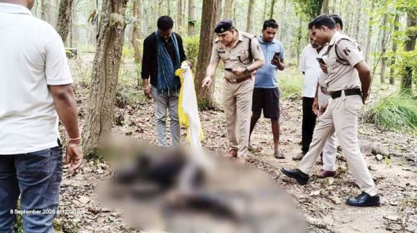 जंगल में मिली बुजुर्ग की जली लाश, जांच