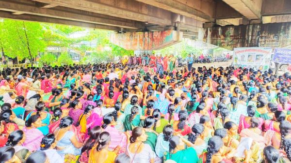 एनएचएम और मितानिनों के अनिश्चितकालीन हड़ताल से स्वास्थ्य व्यवस्था बिगड़ी