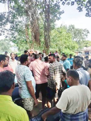 बोंदा सचिव पर तीन माह के राशन गबन का आरोप 