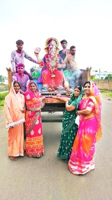अगले बरस तू जल्दी आ...