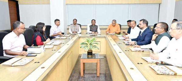 उदंती-सीतानदी और तमोर पिंगला टाइगर रिज़र्व में मप्र से बाघ-बाघिन लाने की अनुमति