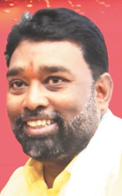 निगम का संचालन स्पीकर हाउस से हो रहा- संतोष