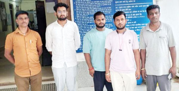 ट्रक चालक व खलासी से मारपीट कर हत्या का प्रयास, 5 आरोपी गिरफ्तार