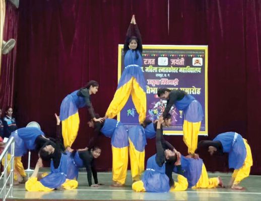 गल्र्स कॉलेज में छत्तीसगढ़ रजत  जयंती महोत्सव का संगोष्ठी