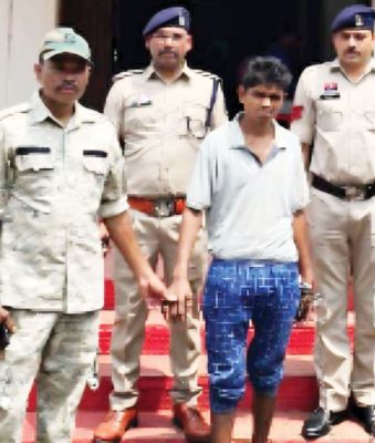 पत्नी की हत्या, आरोपी गिरफ्तार