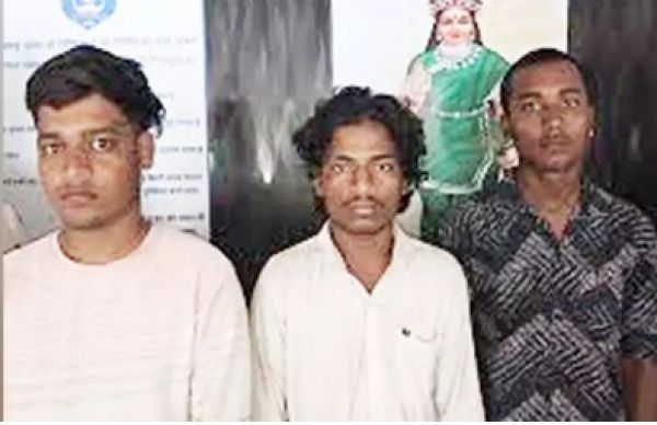 नाबालिग से गैंगरेप किया, फिर वीडियो बनाकर 2 लाख रुपये की फिरौती मांगी, चार गिरफ्तार