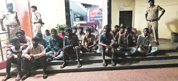 25 के विरूद्ध कोटपा एक्ट के तहत कार्रवाई