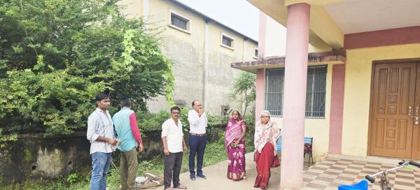 नाली-सीसी रोड निर्माण के लिए सर्वेक्षण