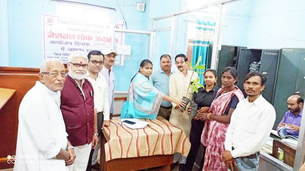  लोक अदालत में लाख से अधिक मामले निपटे, 86 लाख 76 हजार के अवार्ड